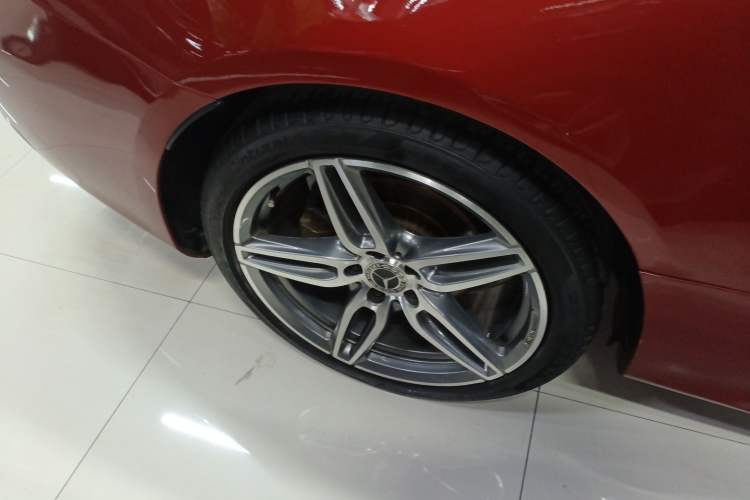 Used Mercedes-Benz E-Class 2018 E 200 Coupe Right Rear Wheel Hub