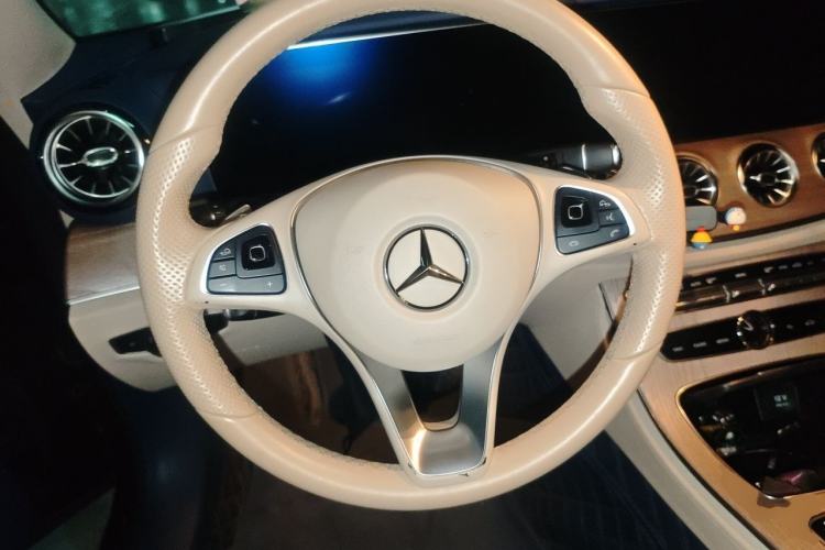 Used Mercedes-Benz E-Class 2018 E 200 Coupe Steering Wheel