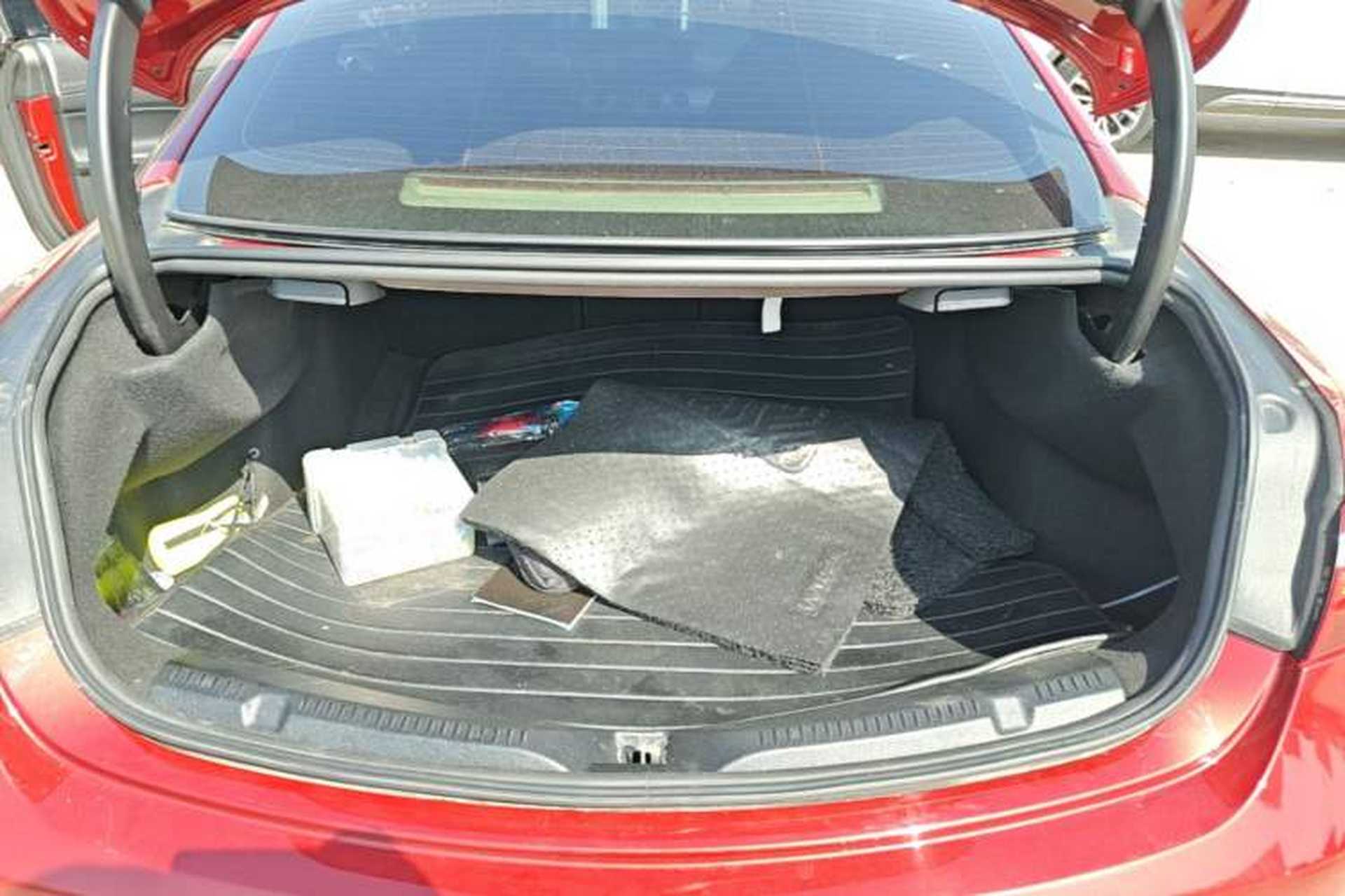 Used Mercedes-Benz E-Class 2018 E 200 Coupe Trunk