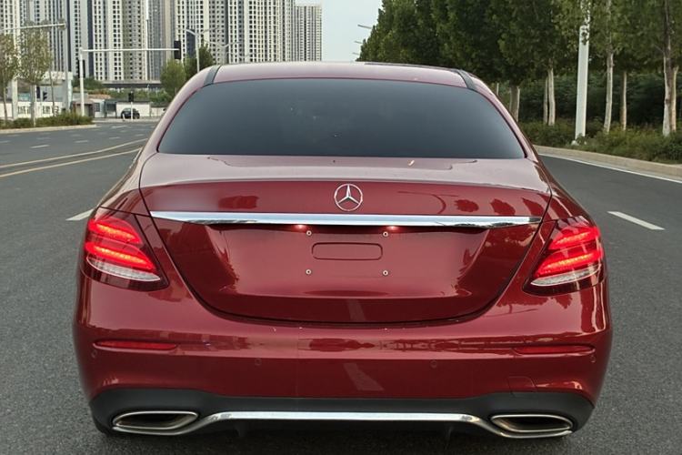 Used Mercedes-Benz E-Class 2018 E 200 L Sport Edition Trunk