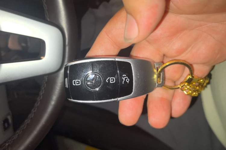 Used Mercedes-Benz E-Class 2018 E 200 Coupe Vehicle Key