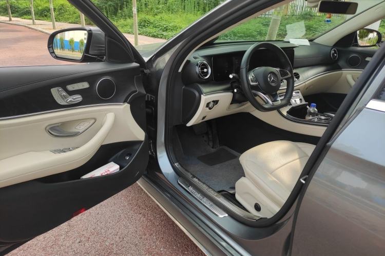 Used Mercedes-Benz E-Class 2018 E 300 L Sport Luxury Edition Driver Seat