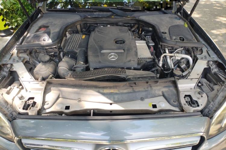 Used Mercedes-Benz E-Class 2018 E 200 L Sport Edition Engine Bay