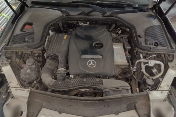 Used Mercedes-Benz E-Class 2018 Facelift E 300 L Luxury Edition Engine Bay