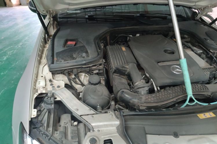 Used Mercedes-Benz E-Class 2018 E 200 4MATIC Coupe Engine Bay Right