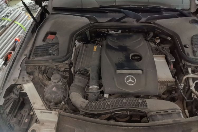 Used Mercedes-Benz E-Class 2018 Facelift E 300 L Luxury Edition Engine Bay Right