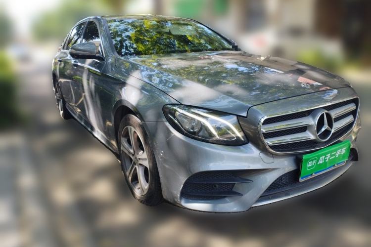 Used Mercedes-Benz E-Class 2018 E 200 L Sport Edition Front Right 45 Deg