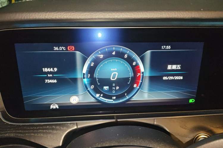 Used Mercedes-Benz E-Class 2018 E 300 L Sport Luxury Edition Instrument Cluster