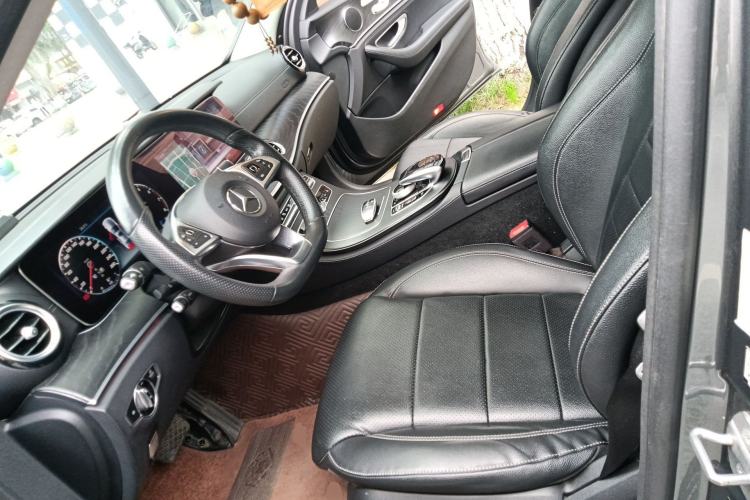 Used Mercedes-Benz E-Class 2018 Restyled E 300 L Sporty and Stylish Edition Left Front Seat