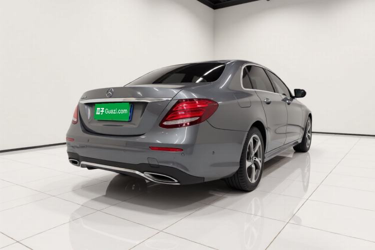 Used Mercedes-Benz E-Class 2018 E 300 L Sport Luxury Edition Rear Right 45 Deg