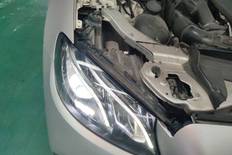 Used Mercedes-Benz E-Class 2018 E 200 4MATIC Coupe Right Front Headlight