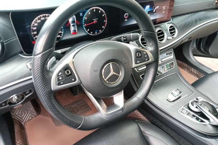 Used Mercedes-Benz E-Class 2018 Restyled E 300 L Sporty and Stylish Edition Steering Wheel