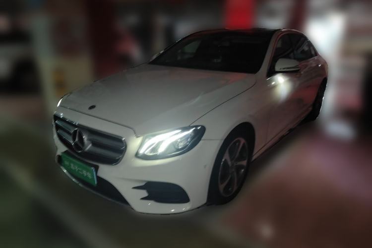 Used Mercedes-Benz E-Class 2018 E 300 L Sporty and Stylish Model Guazi used car, China used car export, Used car for sale, Used cars, Cheapest cars for sale