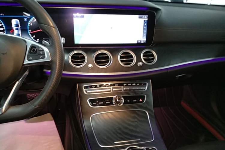 Used Mercedes-Benz E-Class 2018 Facelift E 200 L Sport Edition Audio And AC Panel