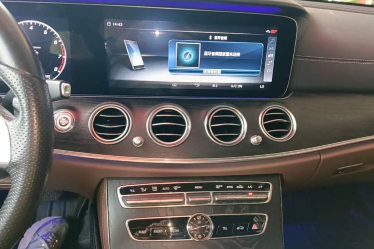 Used Mercedes-Benz E-Class 2018 E 200 L Sport Edition Audio And AC Panel
