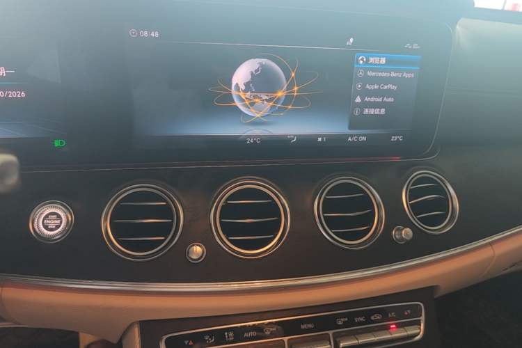 Used Mercedes-Benz E-Class 2018 E 300 L Sporty and Stylish Model Audio And AC Panel