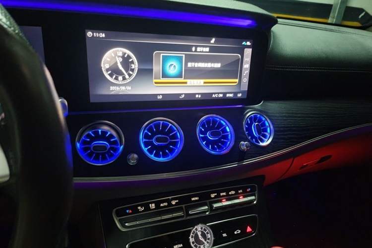 Used Mercedes-Benz E-Class 2018 E 300 L Sport Luxury Edition Audio And AC Panel