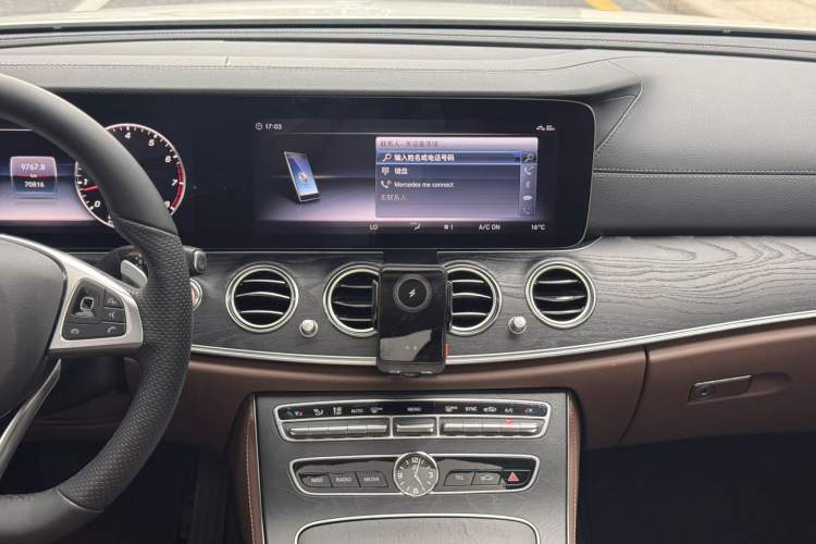 Used Mercedes-Benz E-Class 2018 E 300 L Sporty and Stylish Model Audio And AC Panel