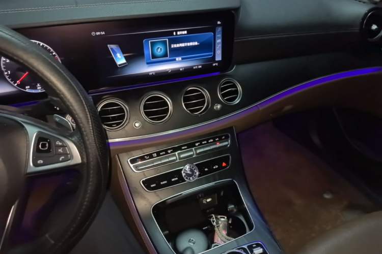 Used Mercedes-Benz E-Class 2018 Facelift E 200 L Sport Edition Audio And AC Panel