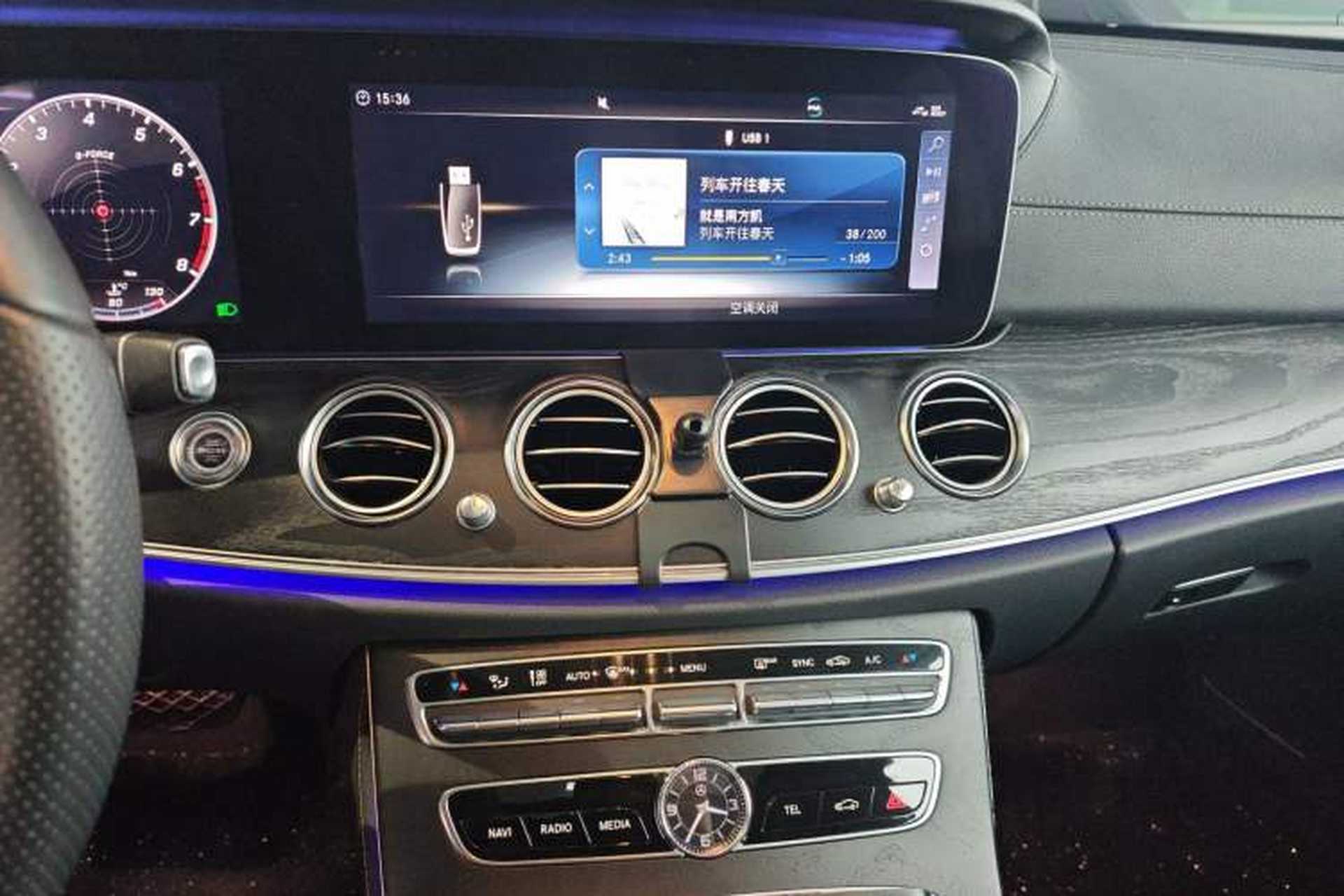 Used Mercedes-Benz E-Class 2018 Facelift E 200 L Sport 4MATIC Audio And AC Panel