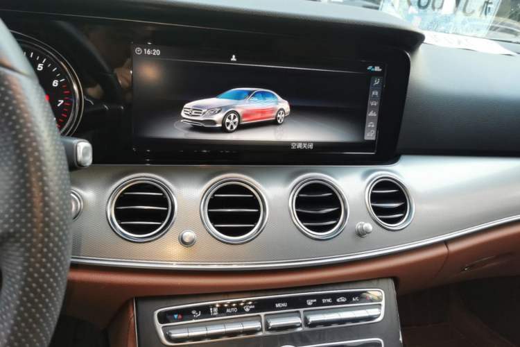 Used Mercedes-Benz E-Class 2018 E 200 Sport Edition Audio And AC Panel