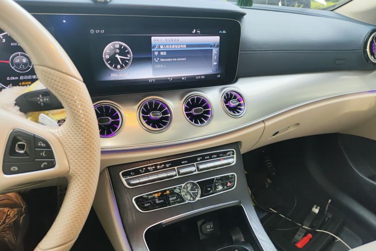 Used Mercedes-Benz E-Class 2018 E 200 4MATIC Coupe Audio And AC Panel