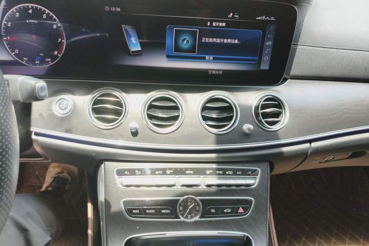 Used Mercedes-Benz E-Class 2018 Facelift E 200 L Sport Edition Audio And AC Panel