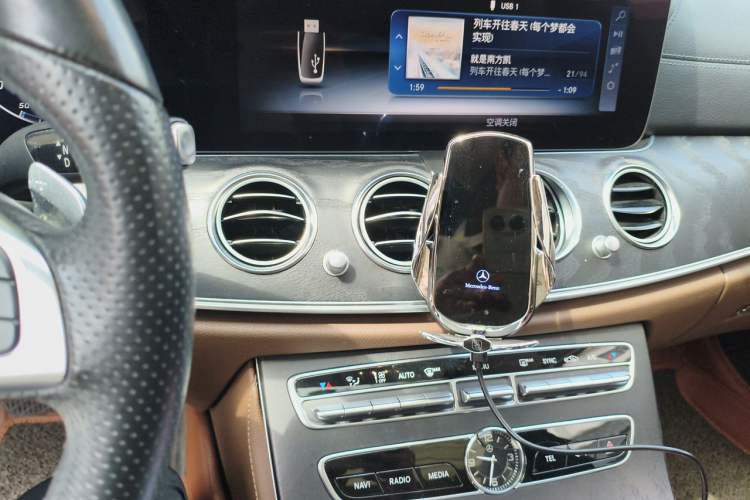 Used Mercedes-Benz E-Class 2018 E 300 L Sporty and Stylish Model Audio And AC Panel