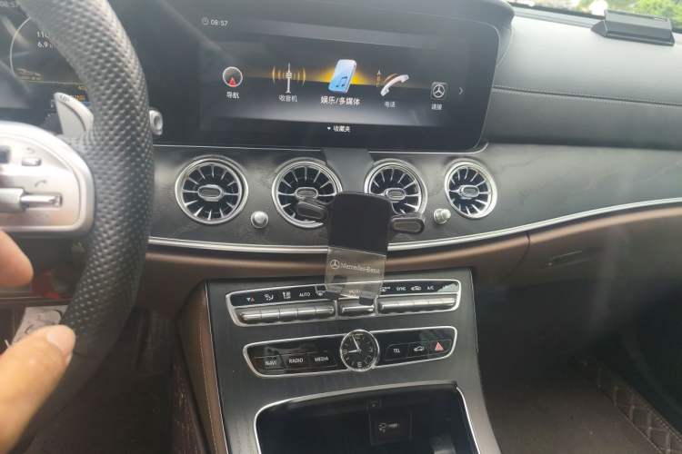 Used Mercedes-Benz E-Class 2018 E 200 L Sport Edition Audio And AC Panel