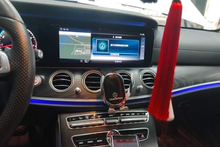 Used Mercedes-Benz E-Class 2018 E 200 L Sport Edition Audio And AC Panel