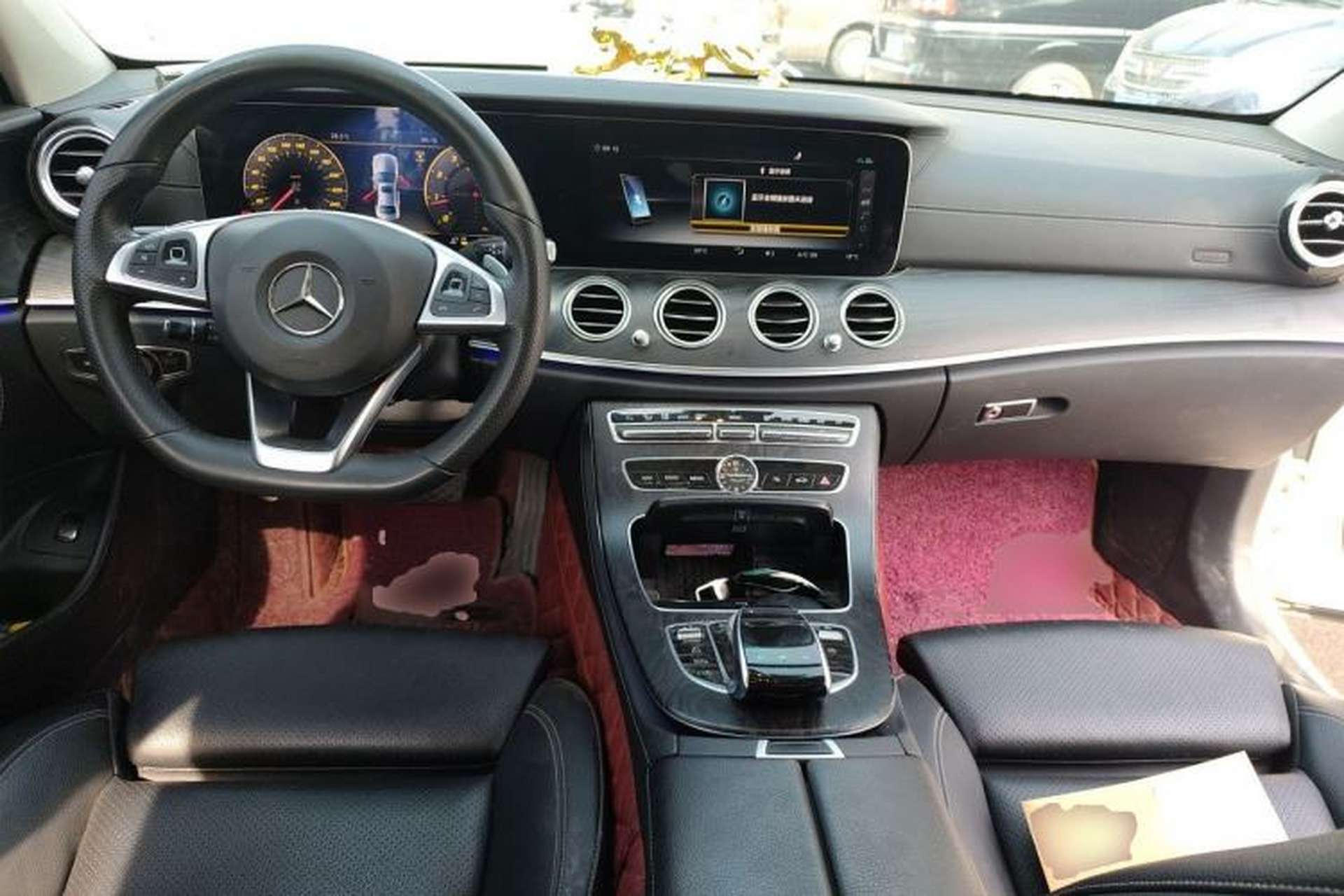 Used Mercedes-Benz E-Class 2018 E 200 L Sport Edition Center Console