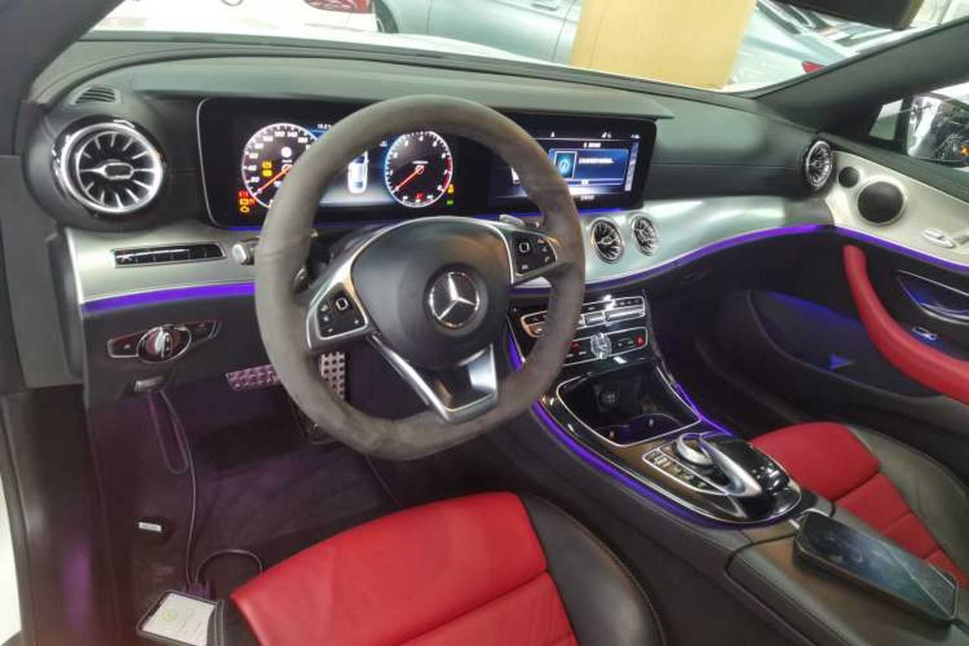 Used Mercedes-Benz E-Class 2018 E 300 Coupe Center Console
