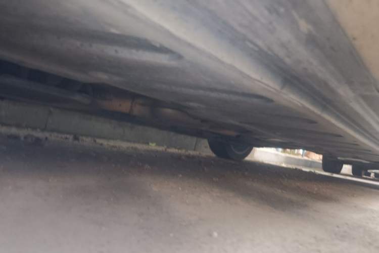 Used Mercedes-Benz E-Class 2018 E 300 L Luxury Model Chassis Front Left