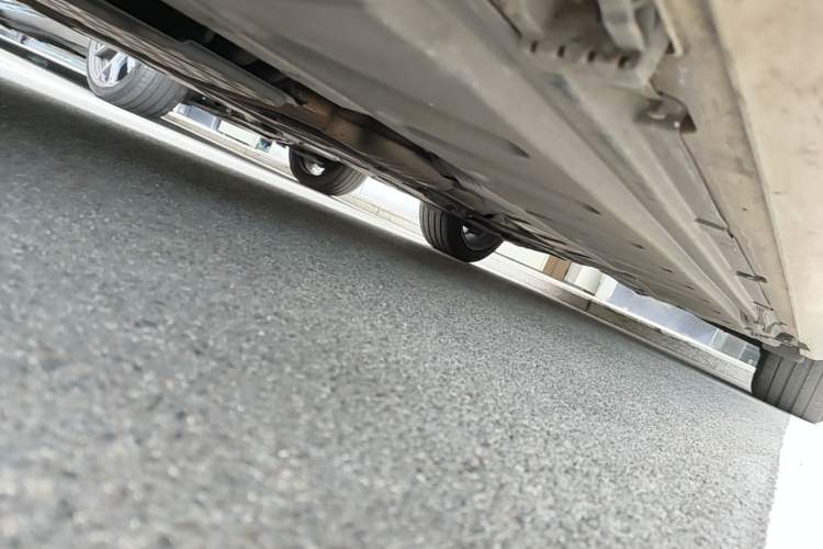 Used Mercedes-Benz E-Class 2018 Facelift E 200 L Sport Edition Chassis Front Left