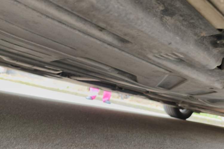 Used Mercedes-Benz E-Class 2018 E 300 L Sporty and Stylish Model Chassis Rear Right