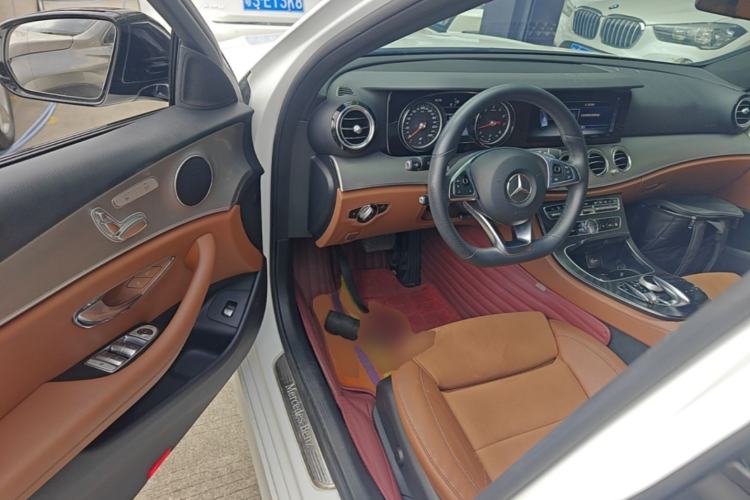 Used Mercedes-Benz E-Class 2018 E 200 Sport 4MATIC Driver Seat