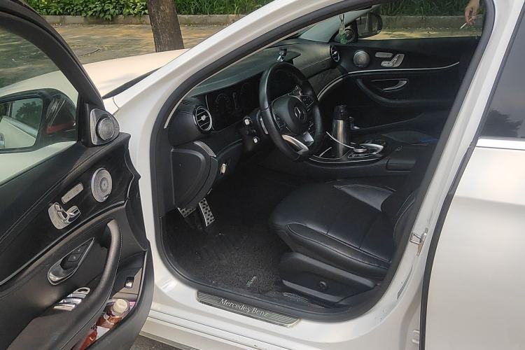 Used Mercedes-Benz E-Class 2018 Restyled E 300 L Sporty and Stylish Edition Driver Seat