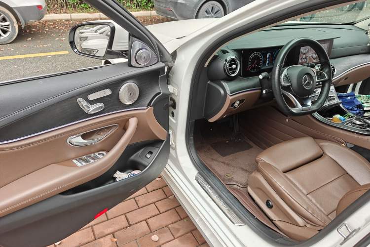 Used Mercedes-Benz E-Class 2018 Facelift E 200 L Sport Edition Driver Seat