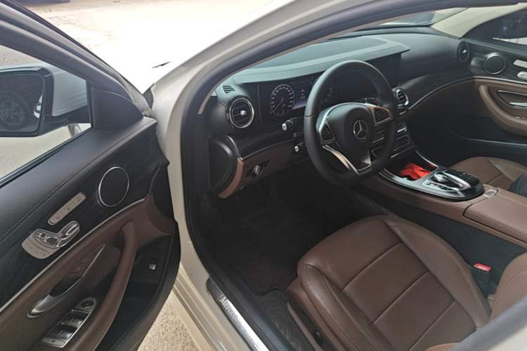 Used Mercedes-Benz E-Class 2018 E 300 L Sport Luxury Edition Driver Seat