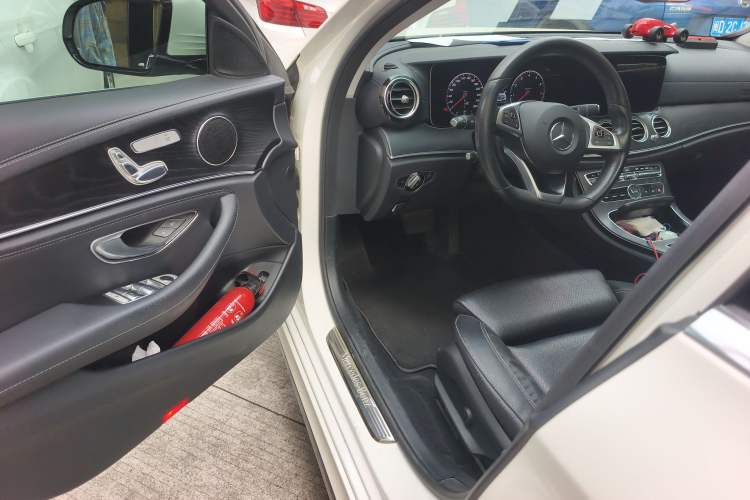 Used Mercedes-Benz E-Class 2018 E 200 L Sport Edition Driver Seat