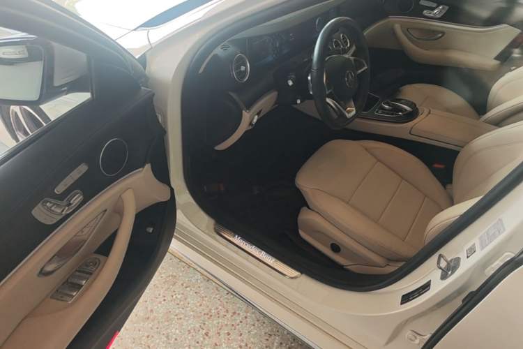 Used Mercedes-Benz E-Class 2018 E 300 L Sporty and Stylish Model Driver Seat