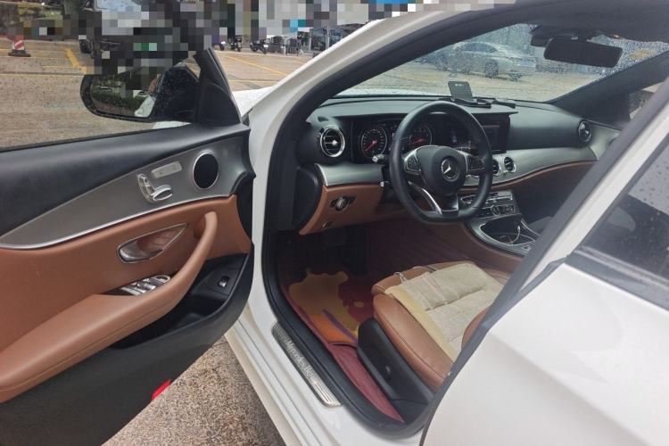 Used Mercedes-Benz E-Class 2018 E 200 Sport 4MATIC Driver Seat