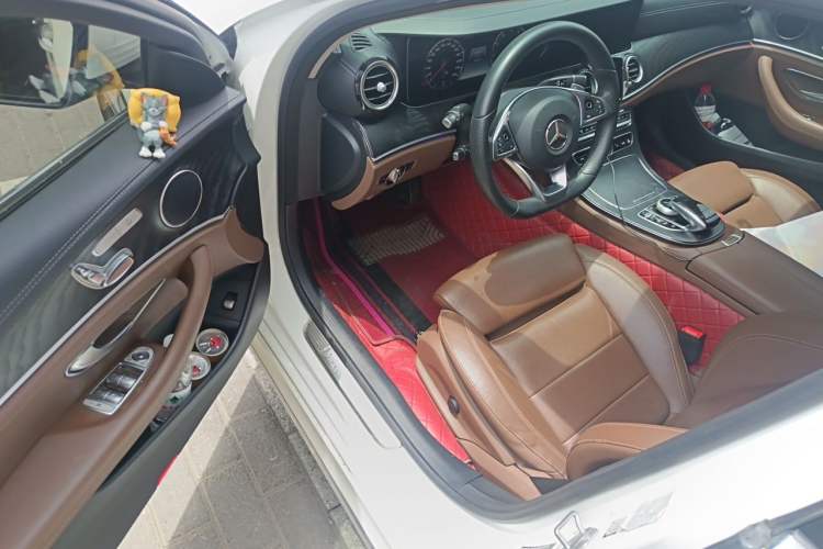 Used Mercedes-Benz E-Class 2018 Facelift E 200 L Sport Edition Driver Seat