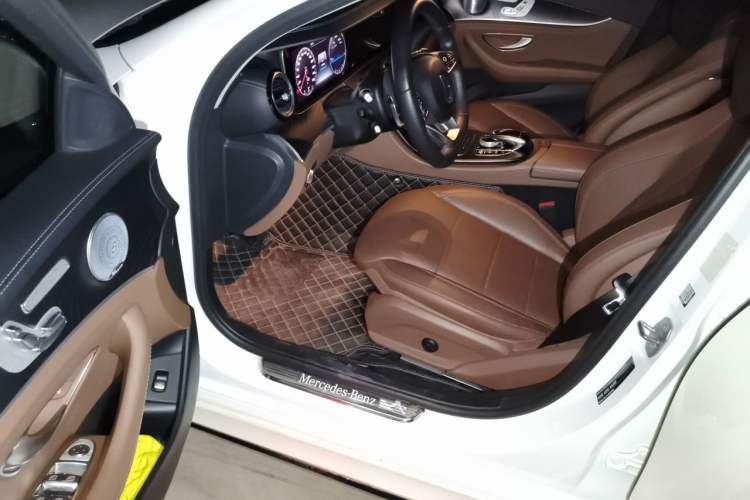 Used Mercedes-Benz E-Class 2018 Restyled E 300 L Sport Luxury Edition Driver Seat