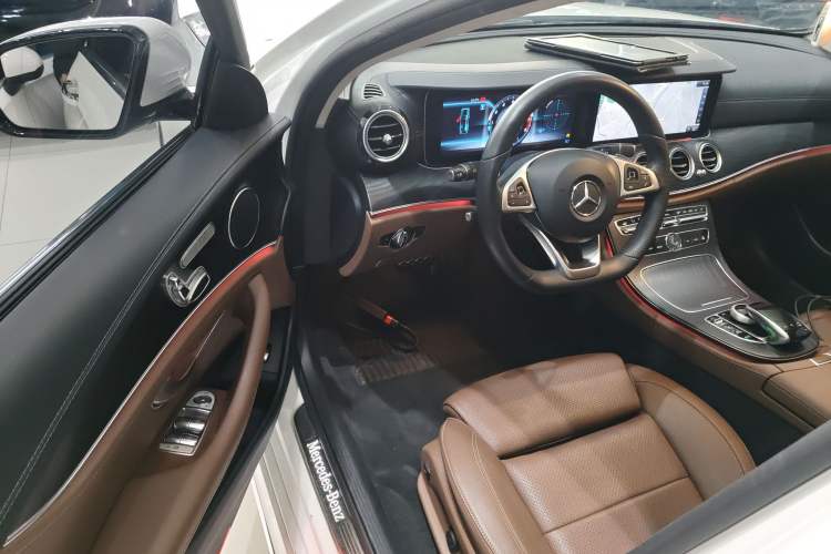 Used Mercedes-Benz E-Class 2018 Facelift E 200 L Sport Edition Driver Seat