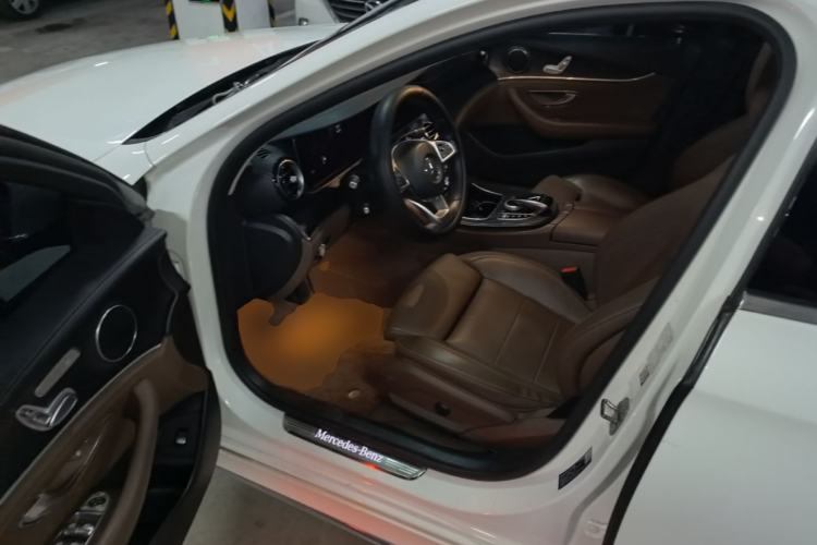Used Mercedes-Benz E-Class 2018 Facelift E 200 L Sport Edition Driver Seat