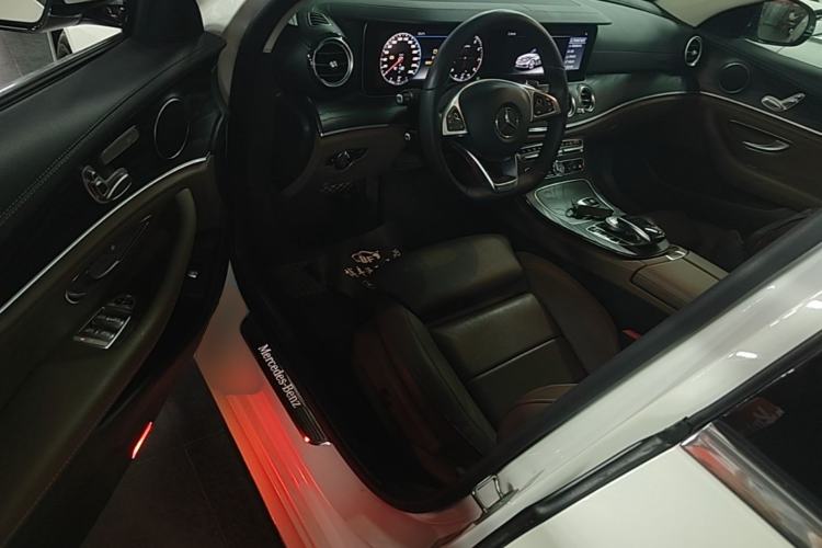 Used Mercedes-Benz E-Class 2018 Facelift E 200 L Sport Edition Driver Seat