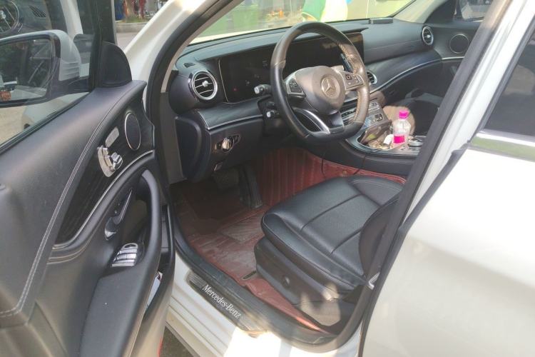 Used Mercedes-Benz E-Class 2018 Restyled E 300 L Sporty and Stylish Edition Driver Seat