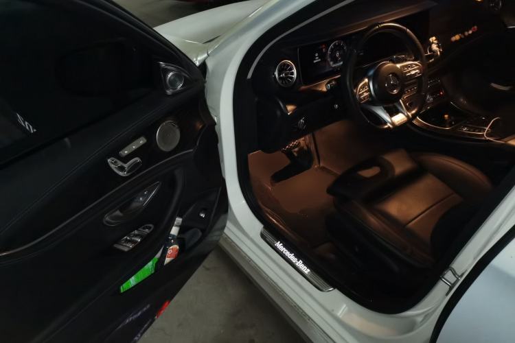 Used Mercedes-Benz E-Class 2018 Facelift E 200 L Sport Edition Driver Seat