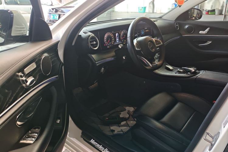 Used Mercedes-Benz E-Class 2018 E 200 L Sport Edition Driver Seat
